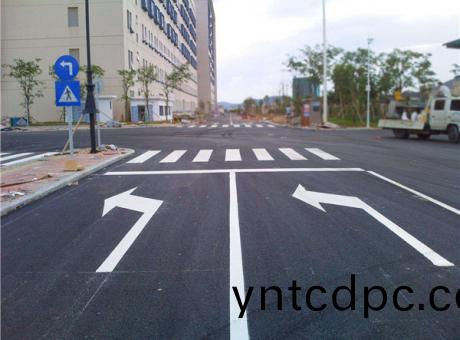 交通(tong)劃(hua)線